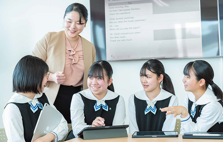 瀧野川女子学園 中高一貫 礼法・茶道・華道