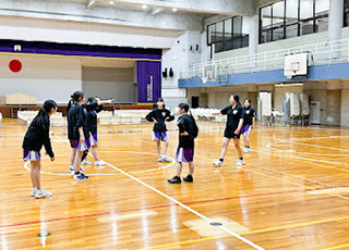 バスケ部３年生の送別会を行いました！