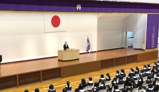 令和８年度１学期の始業式と奨学生宣誓式を行いました