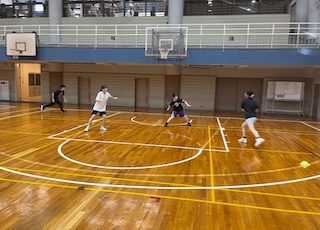 OGが練習に参加してくれました